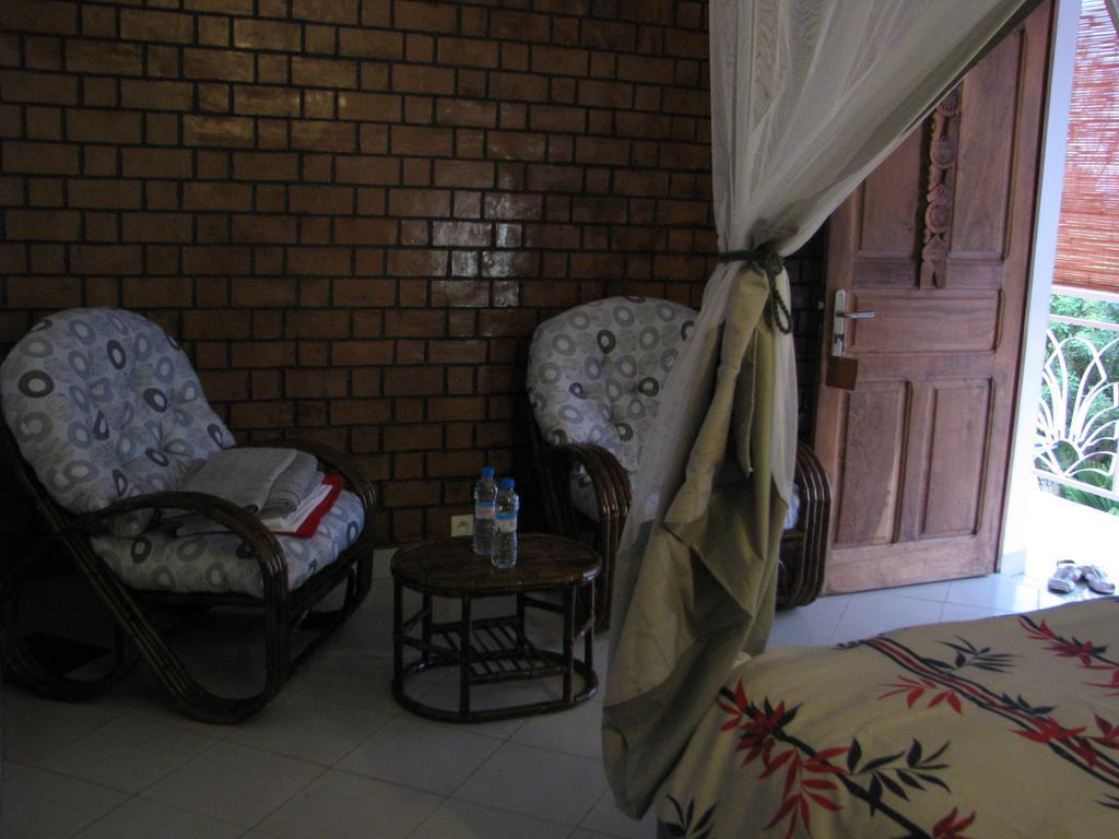 Avamada Lodge Ivato  Exterior photo
